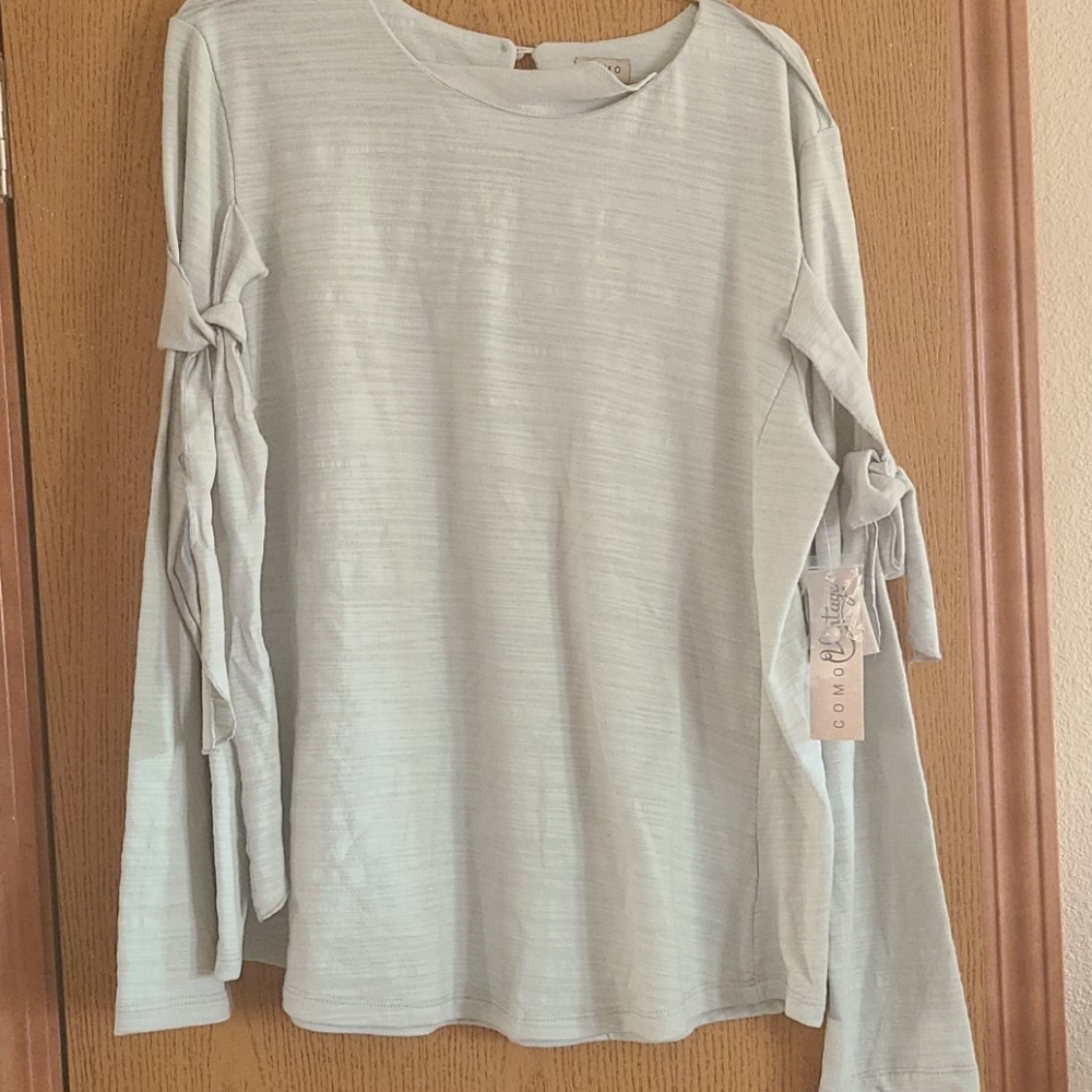 Light green long sleeve shirt